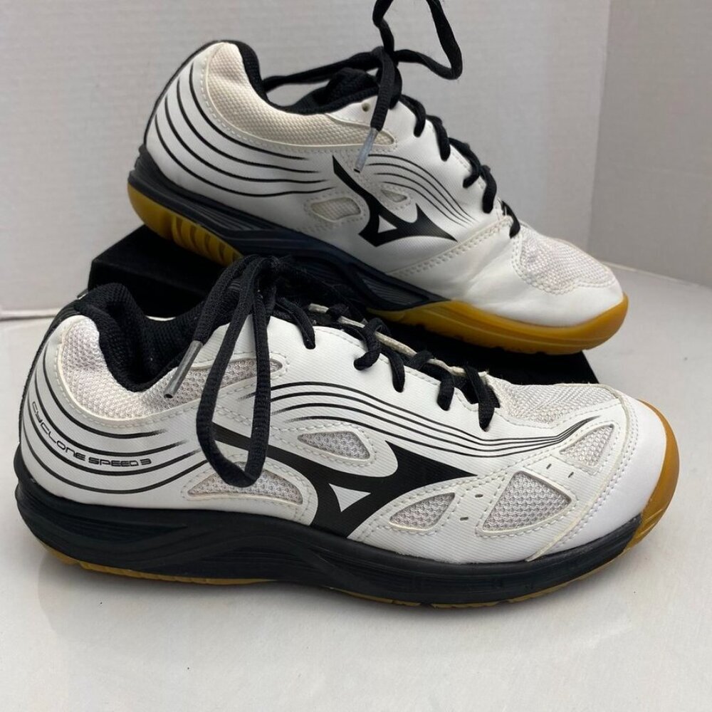 Mizuno Cyclone Speed 3 Indoor Court Shoes Gum Sole 8